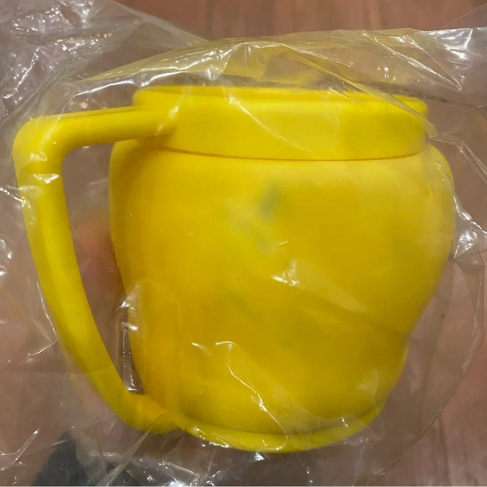 Tweety Bird Looney Tunes Collector Mug NEW In Package KFC Promo 1994